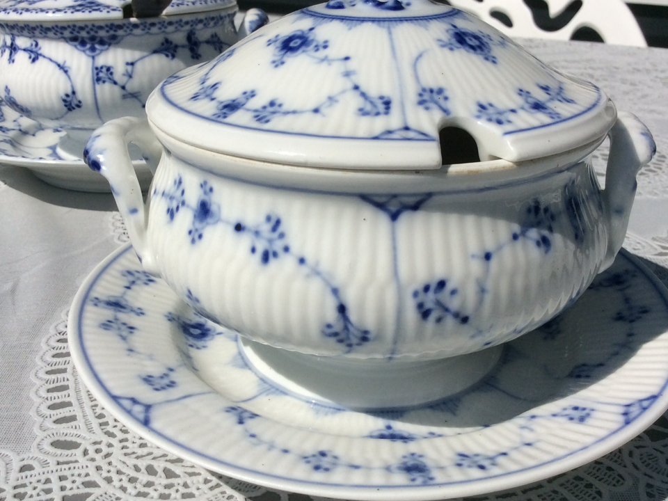 Porcelæn 2 stk Smukke antikke