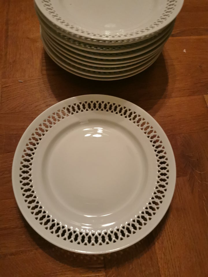 Porcelæn, Frokosttallerken