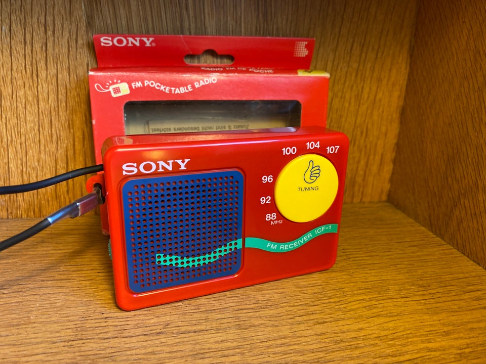 AM/FM radio, Sony, ICF-1