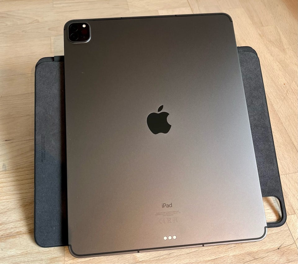 iPad Pro 5, 128 GB, sort