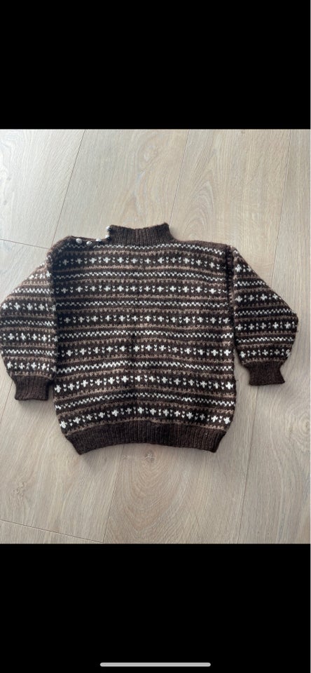 Sweater, Islandsk strik, Eget