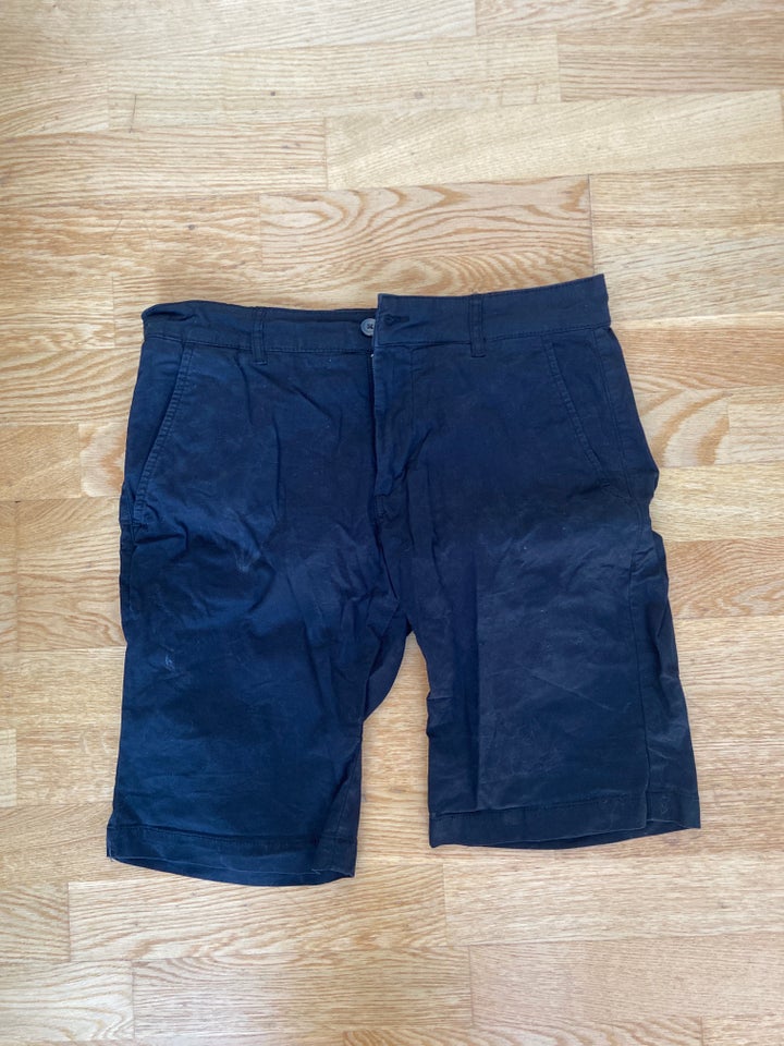 Shorts, HM, Nike og 2x Lindbergh