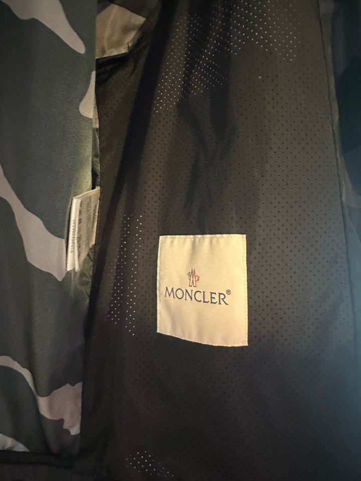 Jakke, str. M, Moncler