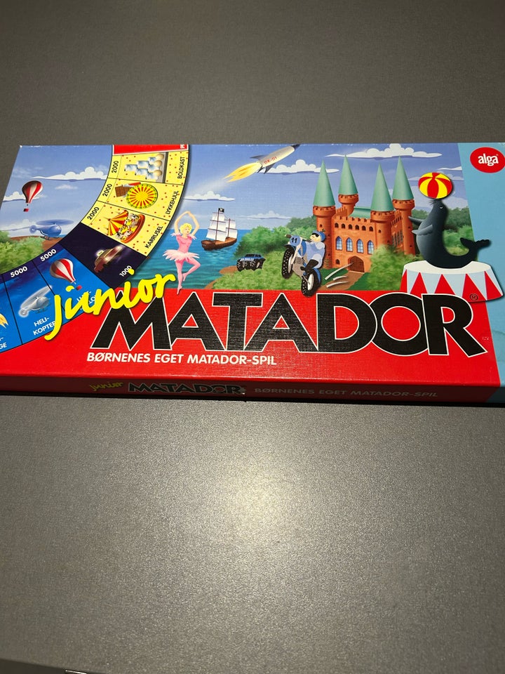 Junior Matador, Matador Junior,