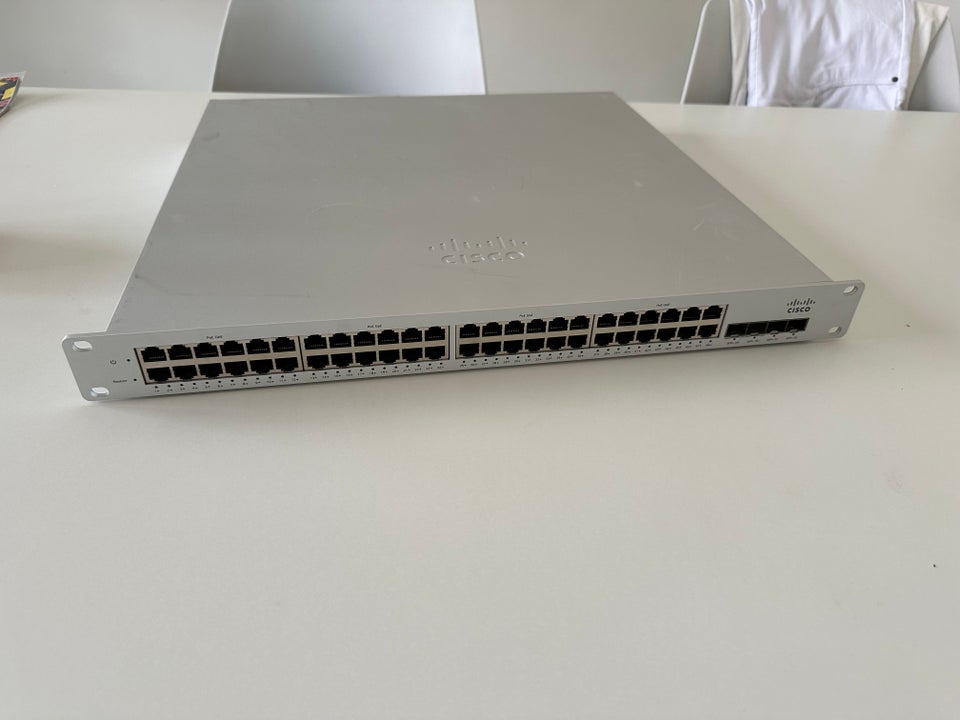 Switch Cisco Meraki MS320-48lp