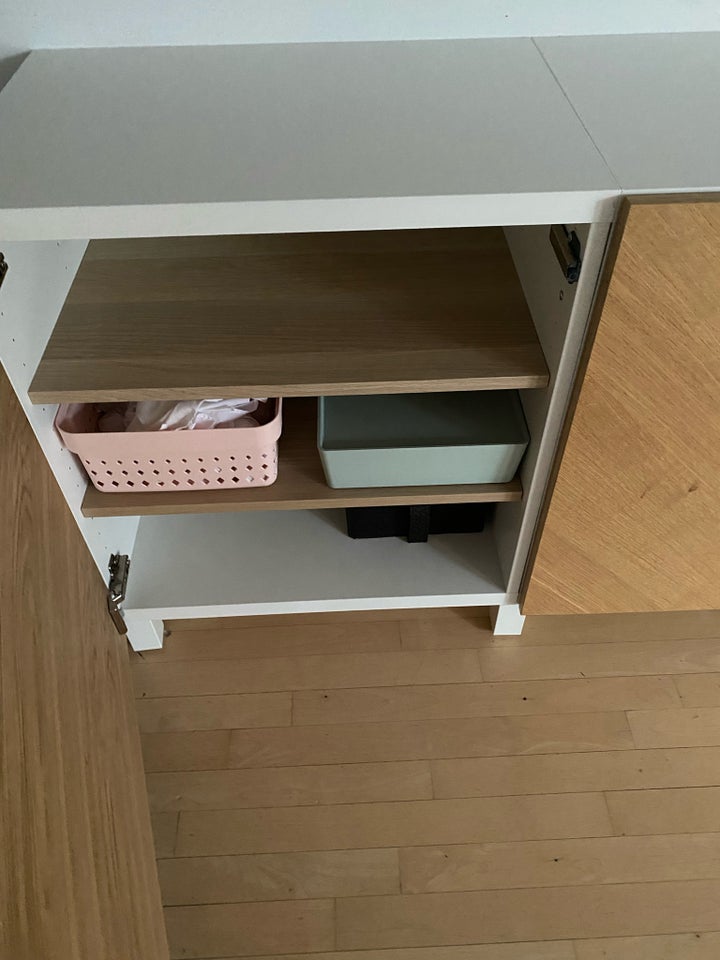 Reolsystem, Ikea Bestå, b: 180 d: 42