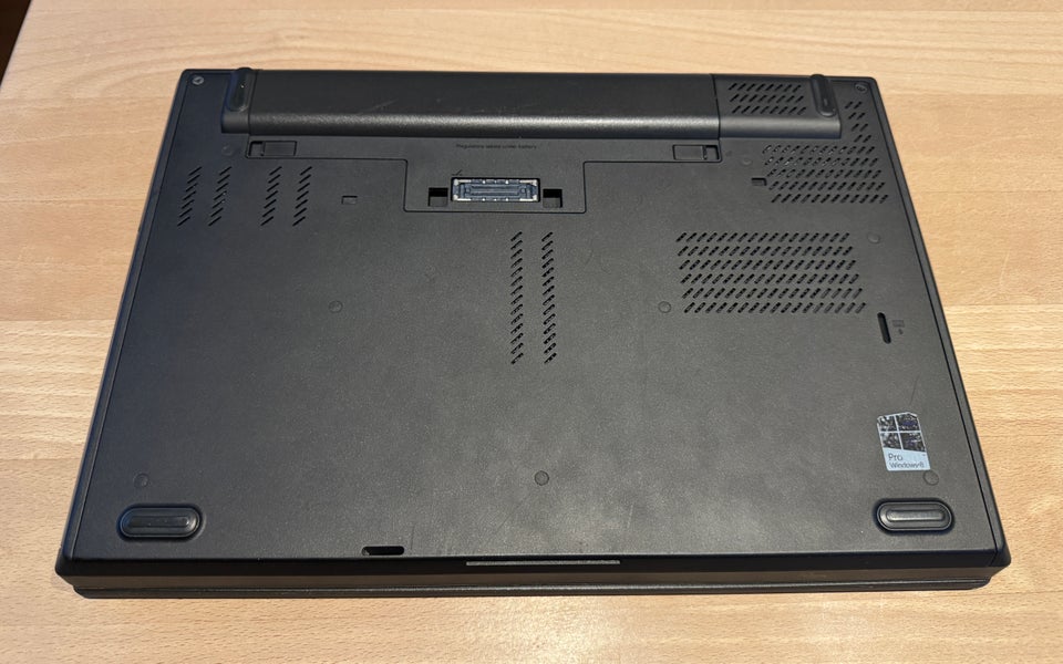 Lenovo ThinkPad T440p, 2.4 GHz, 8 GB