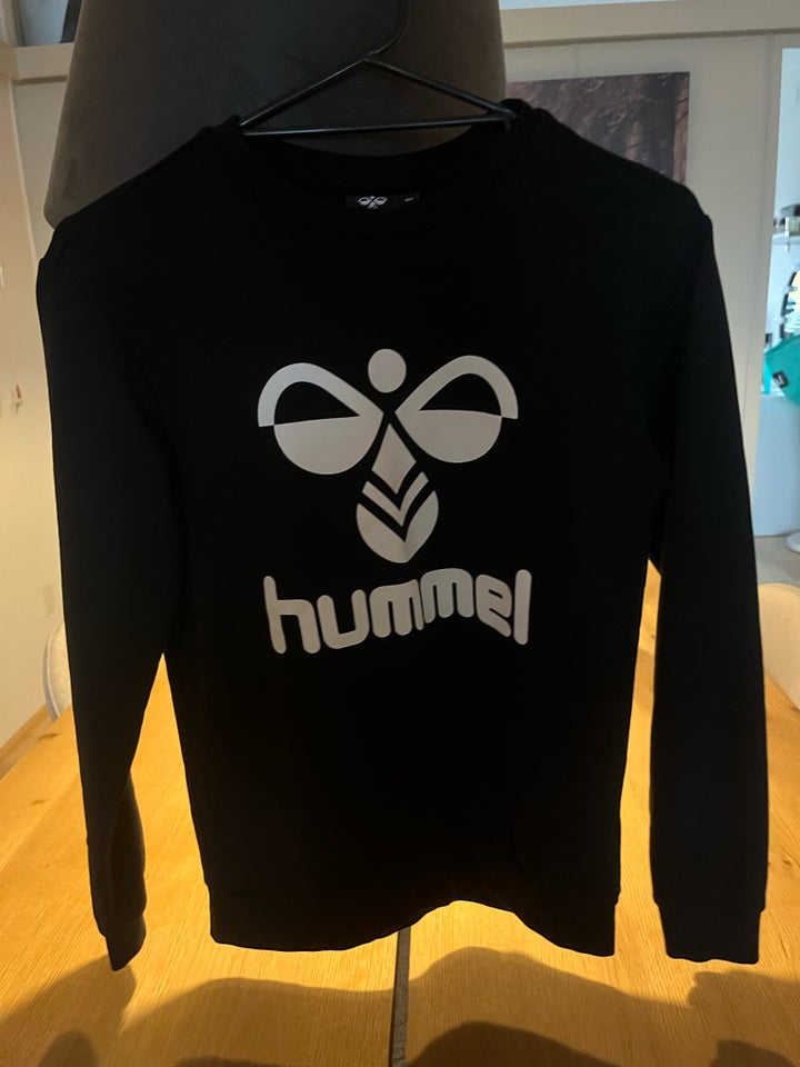 Trøje, Trøje, Hummel