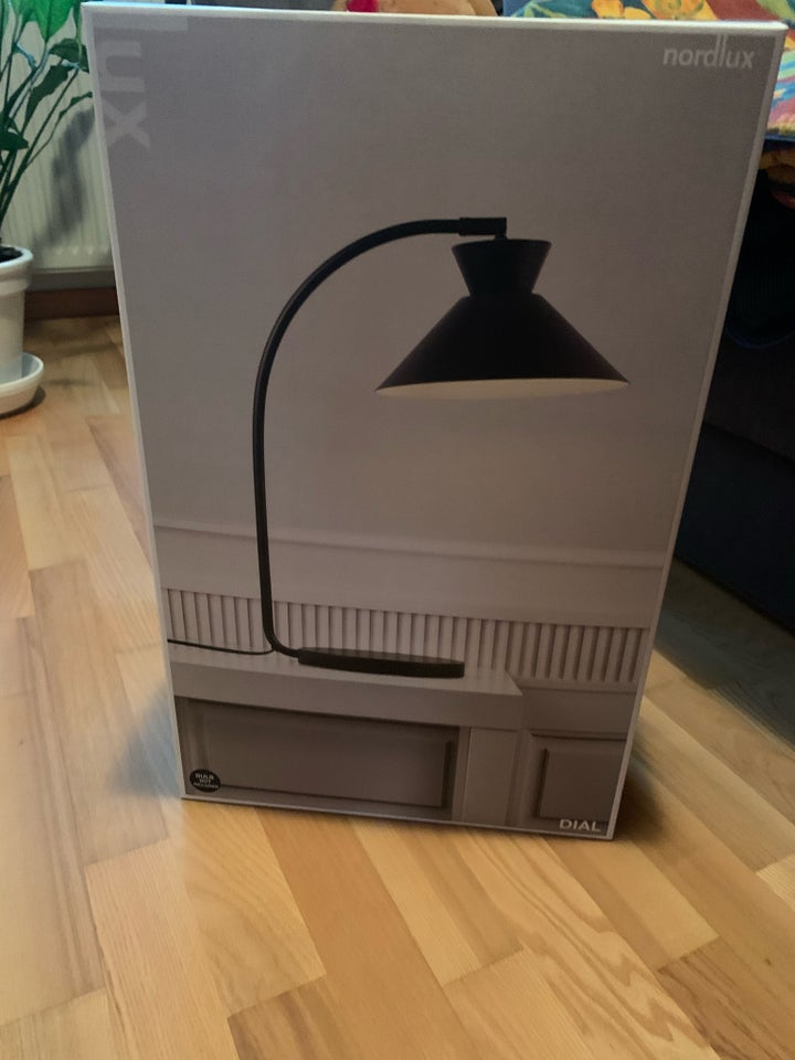 Anden bordlampe, Nordlux