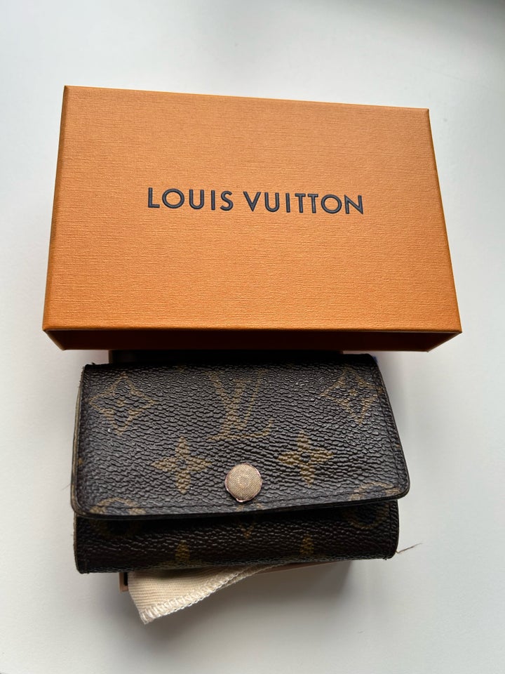 Pung, Louis Vuitton, kanvas