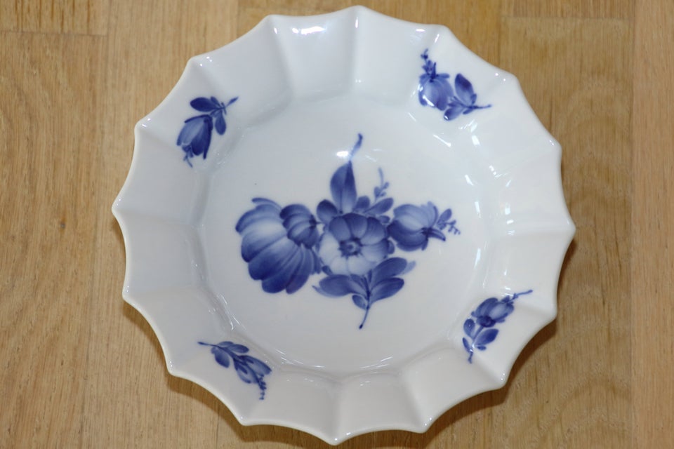 Porcelæn Skål / opsats Royal