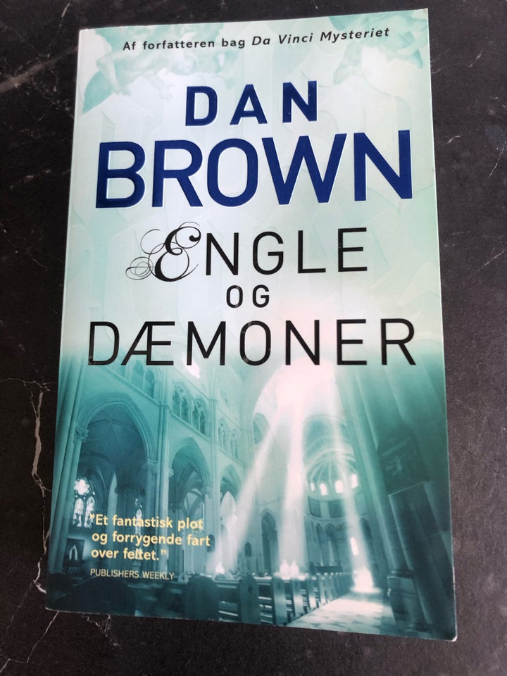 Engle og Dæmoner, Dan Brown