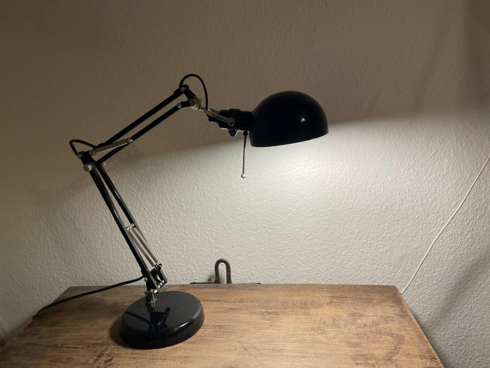 Skrivebordslampe