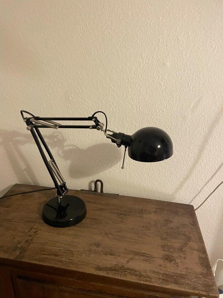 Skrivebordslampe