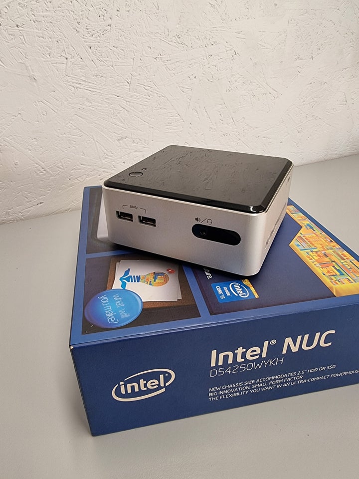 Intel, NUC i5, God