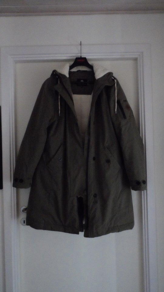 Cottoncoat, str. 46, M79 Spit Coat