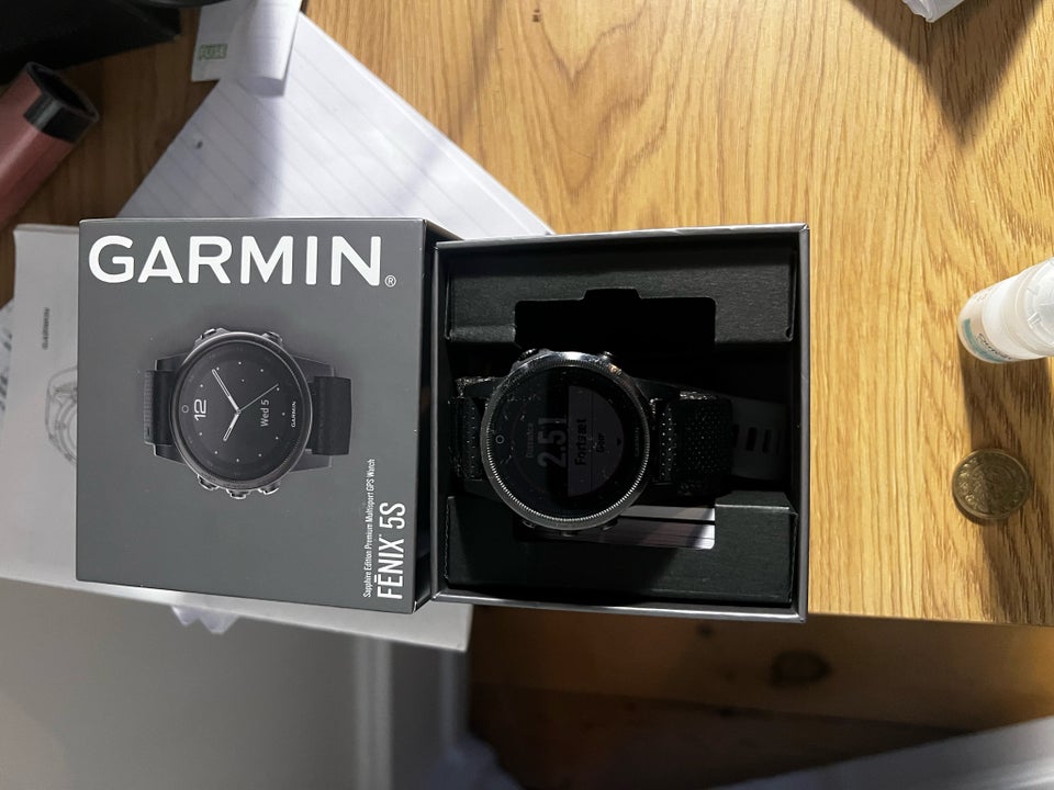 Løbeur, Garmin Fenix 5s Sapphire ,