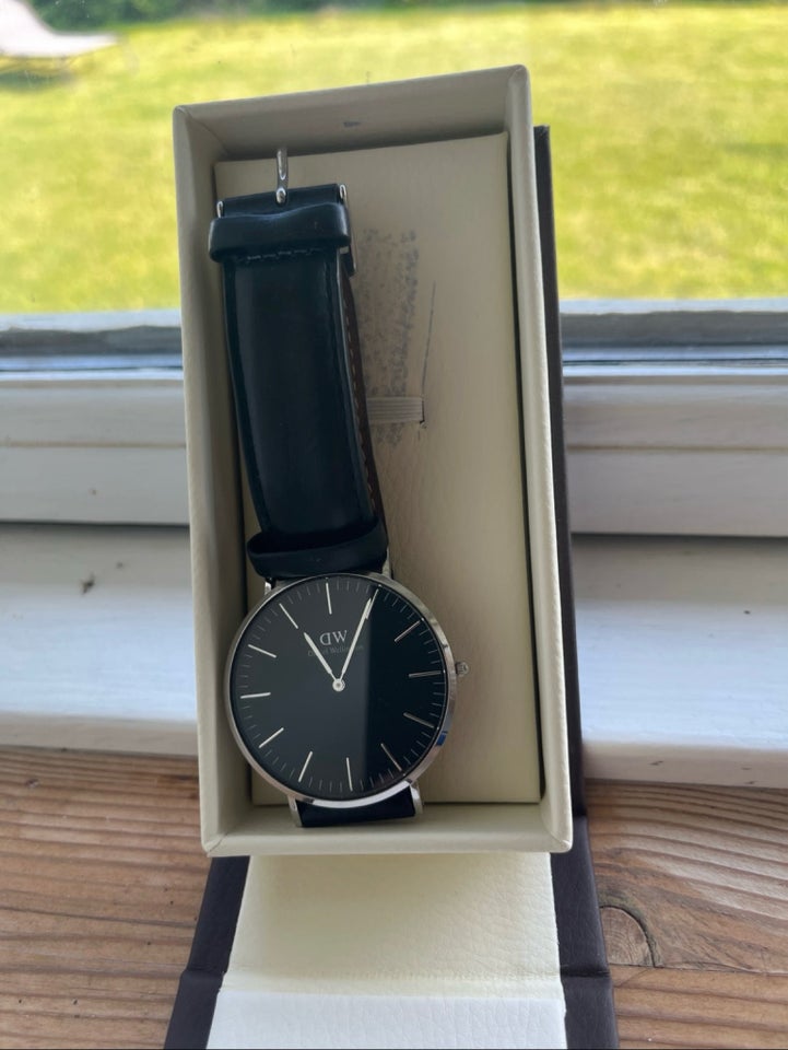 Andet, Daniel Wellington