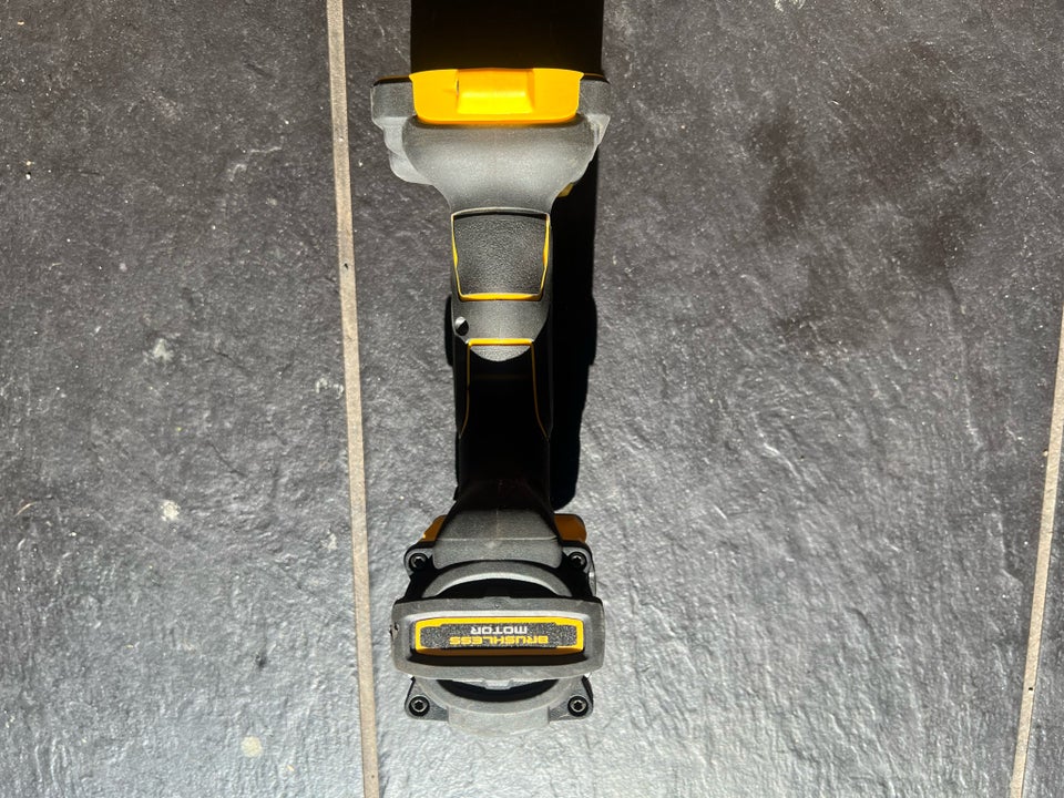 Slagnøgle Dewalt dcf922