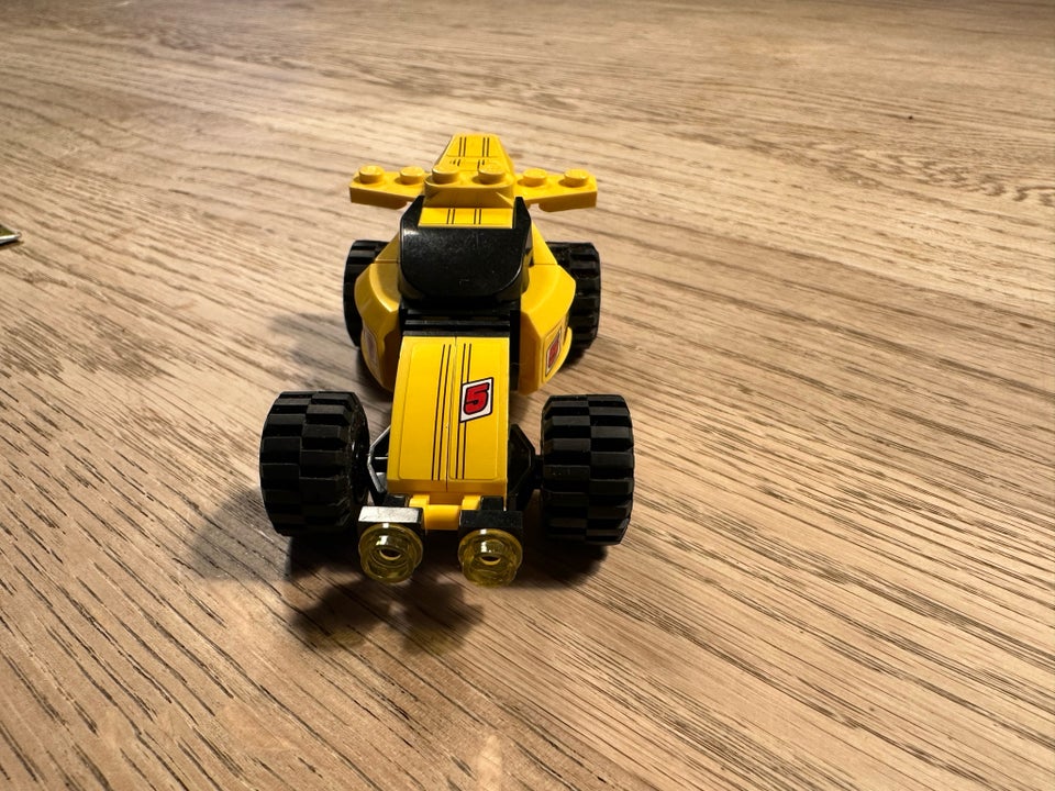 Lego Racers, 8122 - Desert Viper