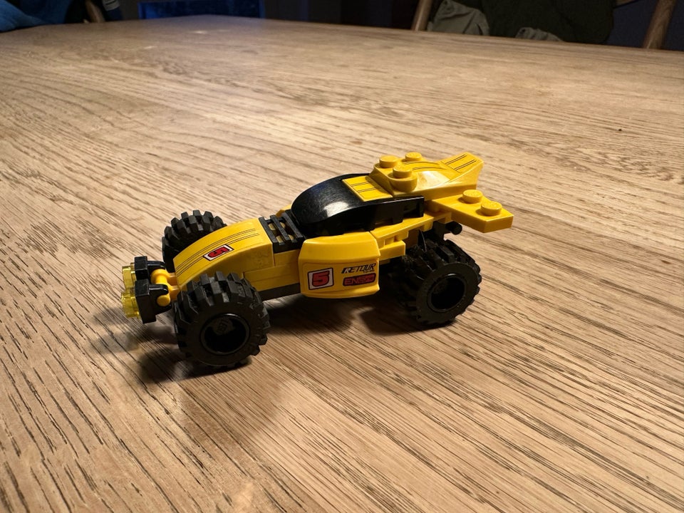 Lego Racers, 8122 - Desert Viper