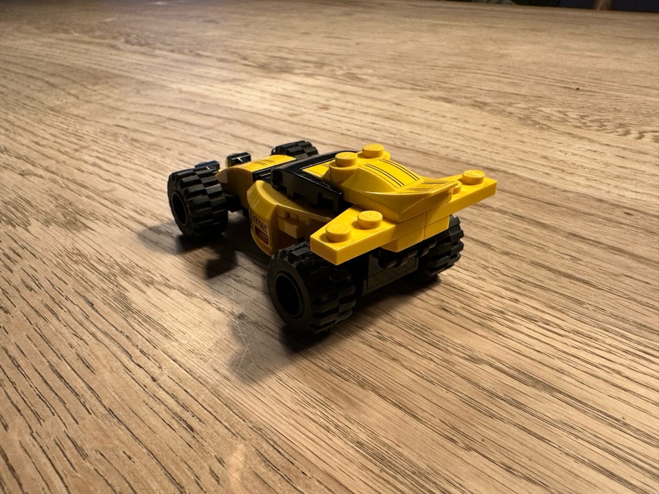 Lego Racers, 8122 - Desert Viper