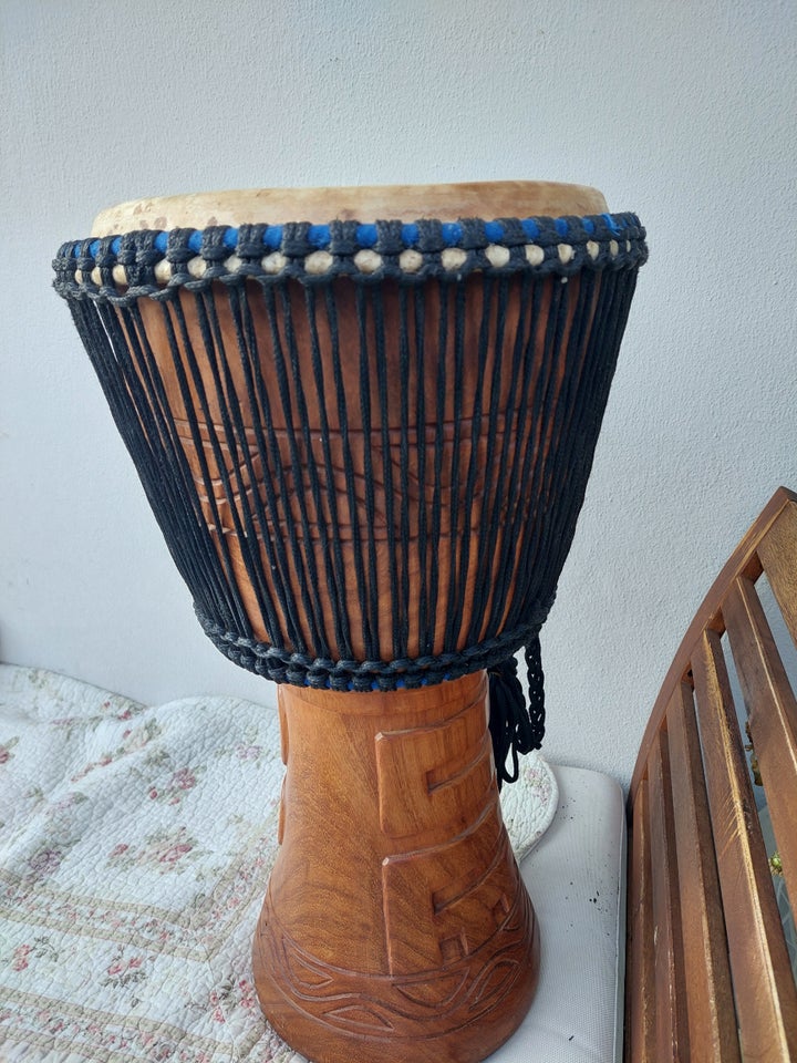 Djembe, Ukendt