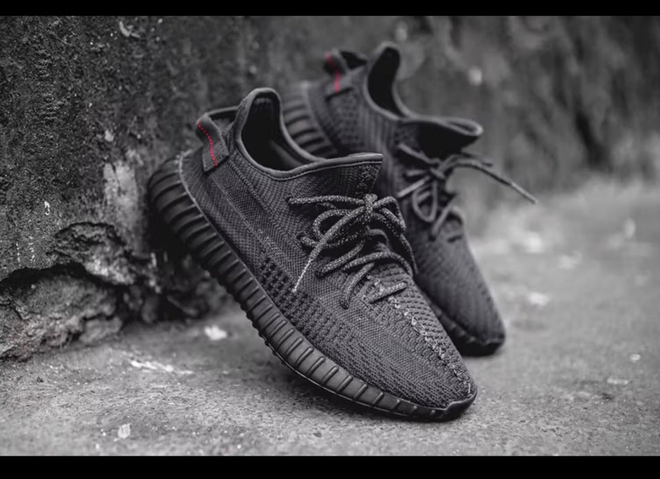 Sneakers, Adidas Yeezy, str. 44,5