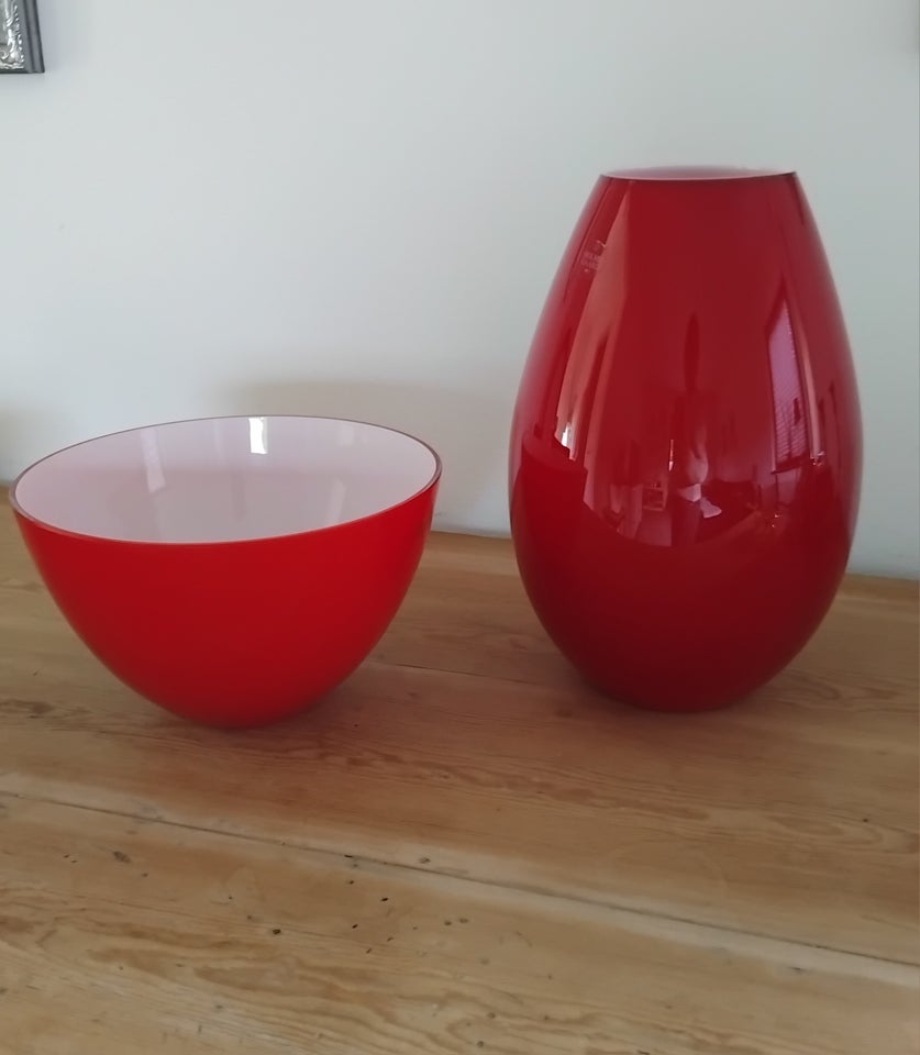 Vase og skål, Holmegård