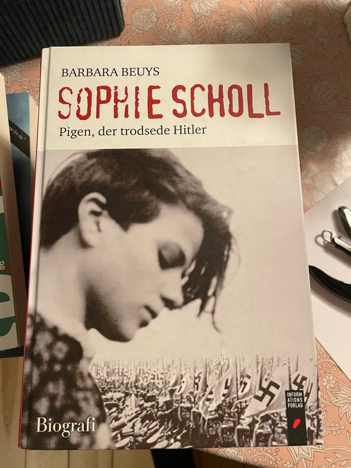 Sophie School, pigen der trodsede