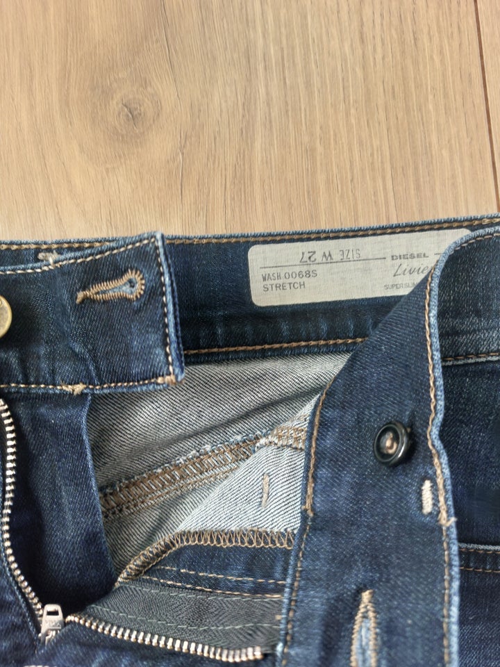 Jeans, Diesel, str. 27