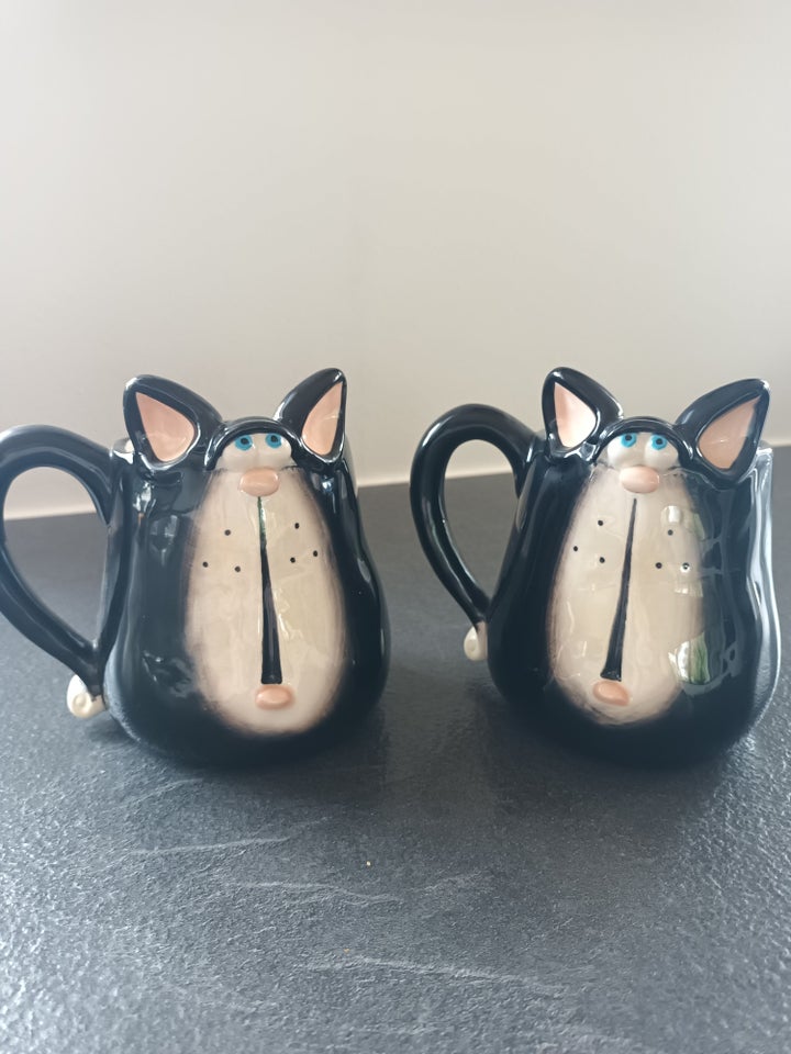 Porcelæn, 2 stk. Krus "Kat",