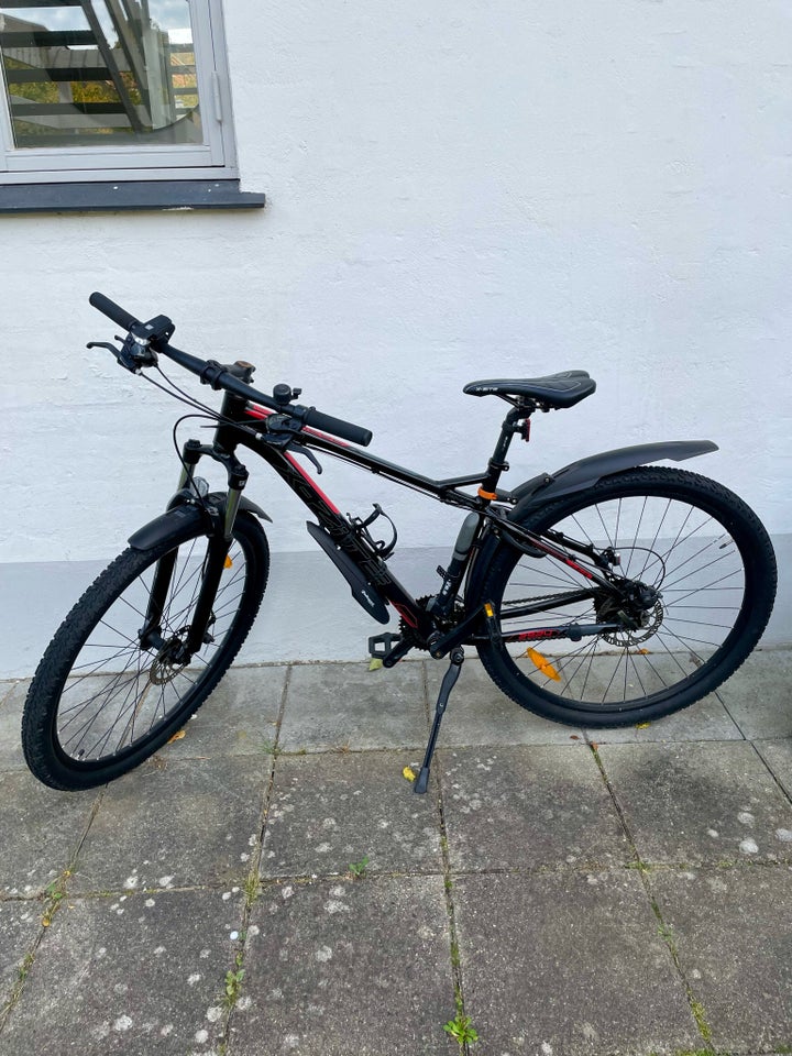 andet mærke, anden mountainbike,