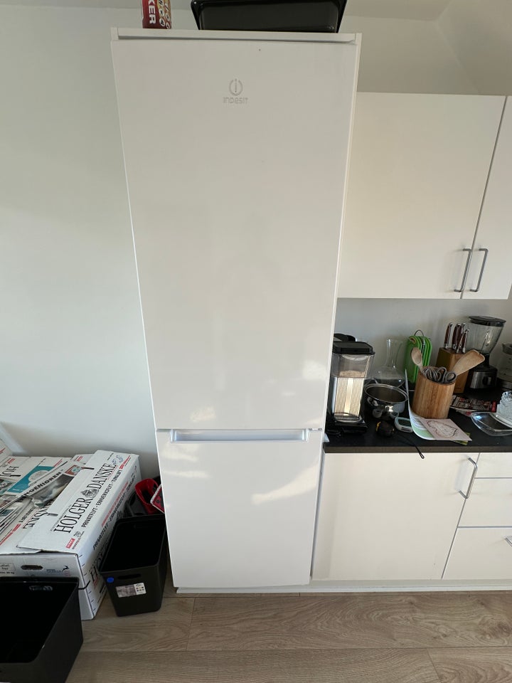 Køle/fryseskab, Indesit, b: 60 h: