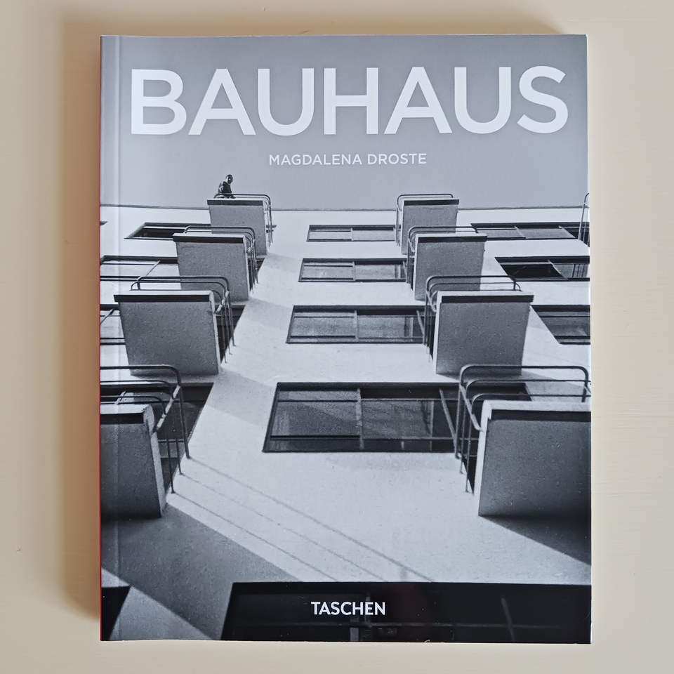 BAUHAUS, Droste, Magdalene