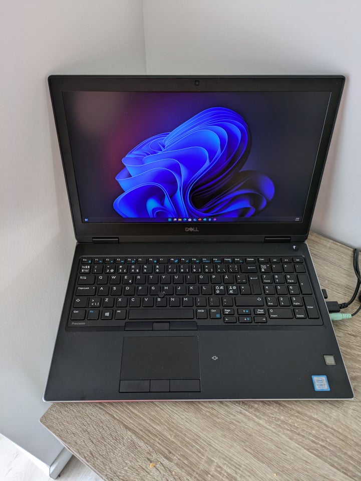 Dell Precision 7530, I7 GHz, 32 GB