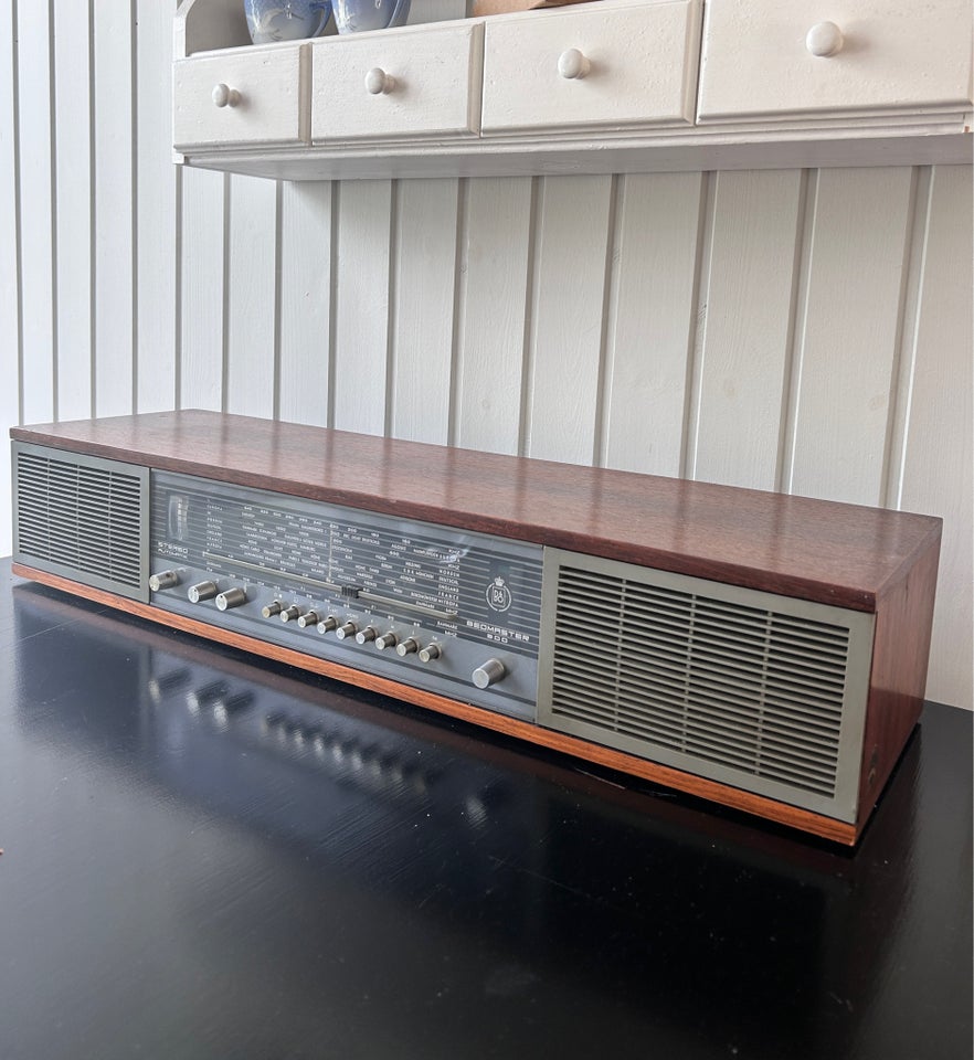 AM/FM radio Bang  Olufsen