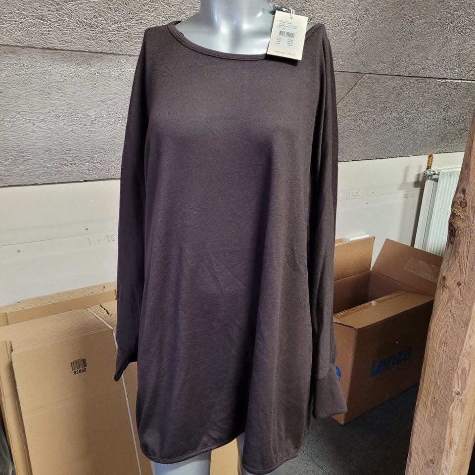 Sweatshirt, Dny, str. 54