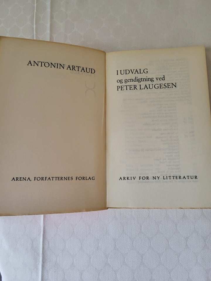 Antonin Artaud i udvalg ved, Peter