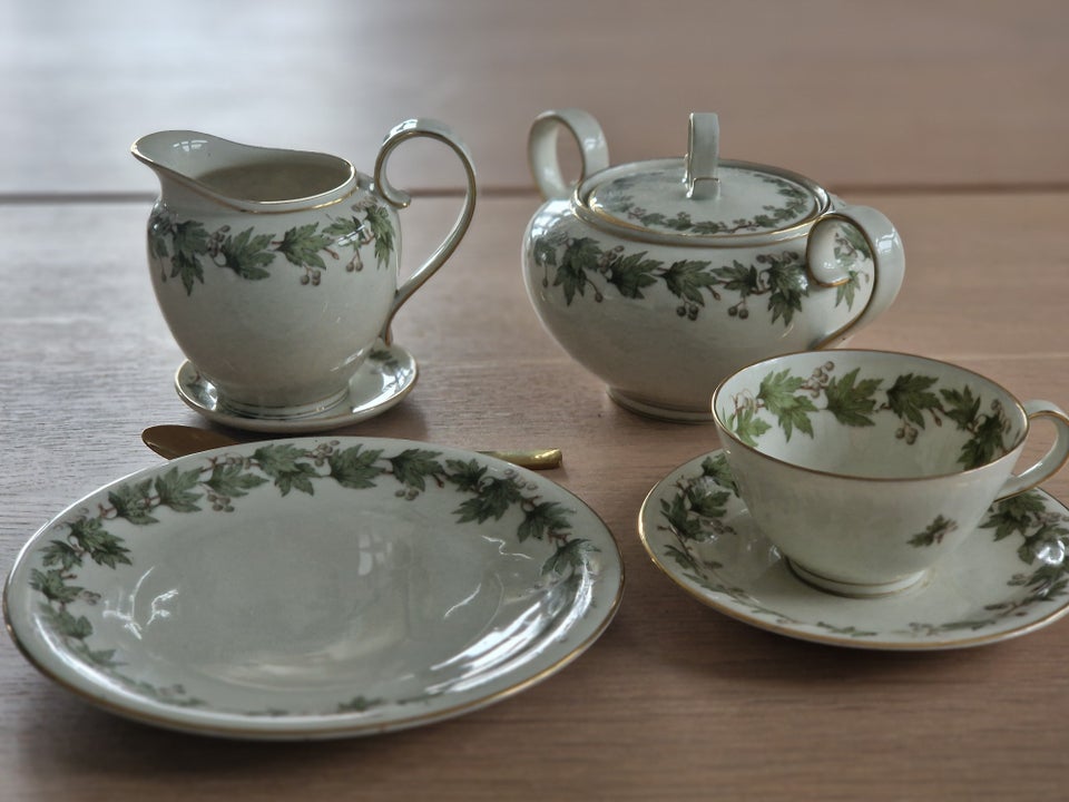 Porcelæn kaffestel Morbær