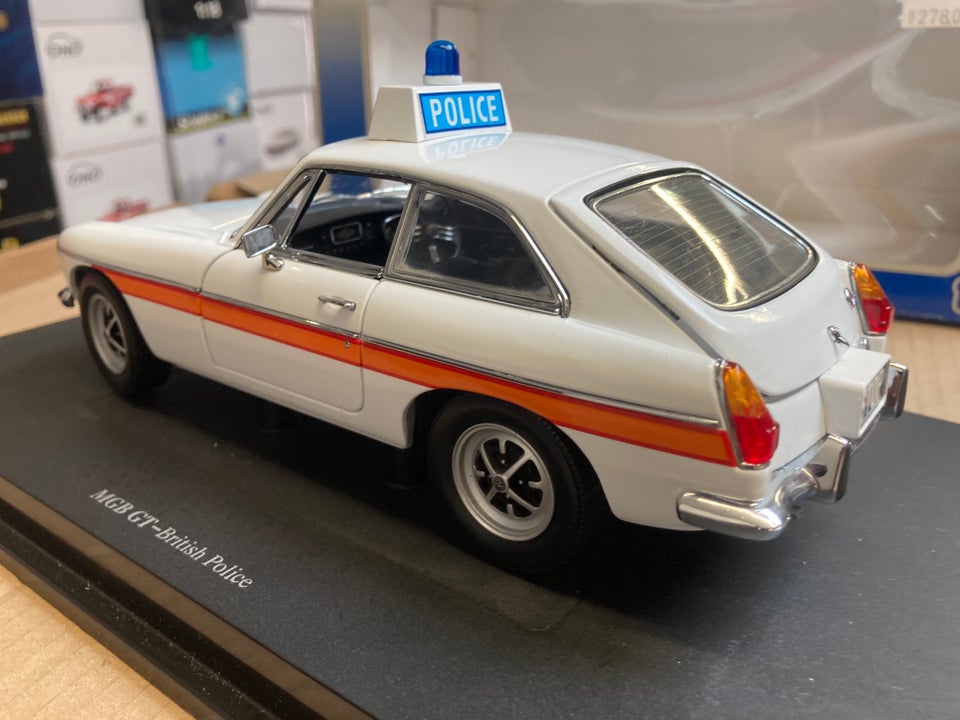 Modelbil MGB GT-British Police