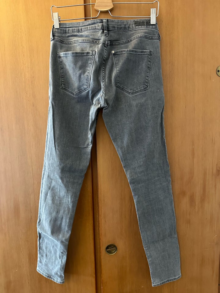 Jeans HM str 28