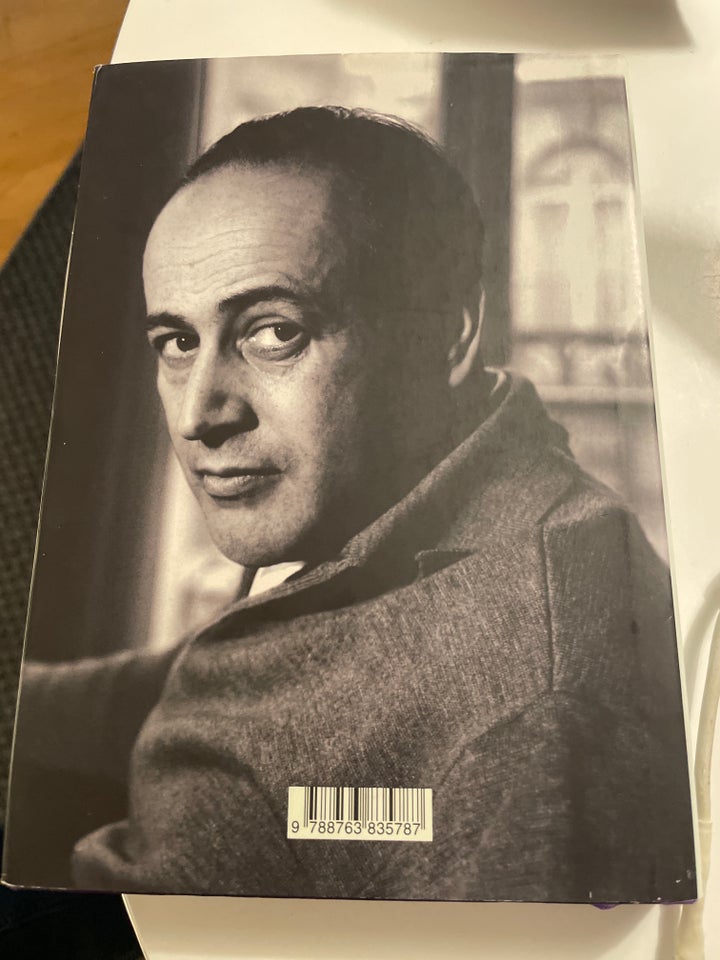 Sort mælk, Paul Celan, genre: digte