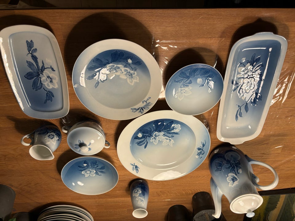 Porcelæn, Fade , Bing og Grøndahl