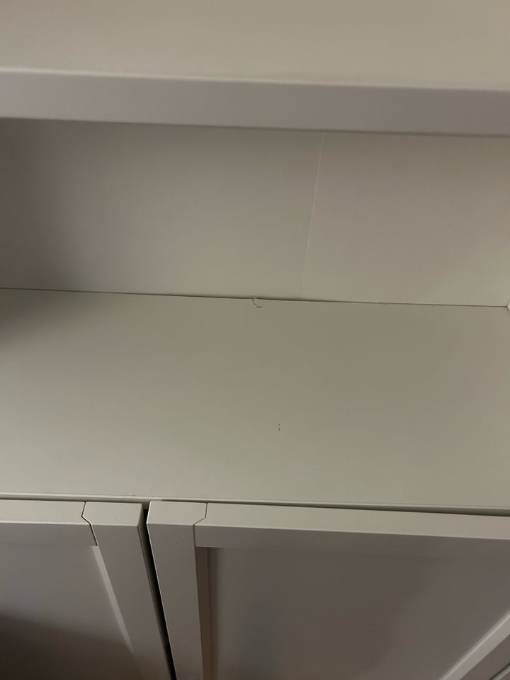 Højskab, Ikea, b: 80 d: 28 h: 202