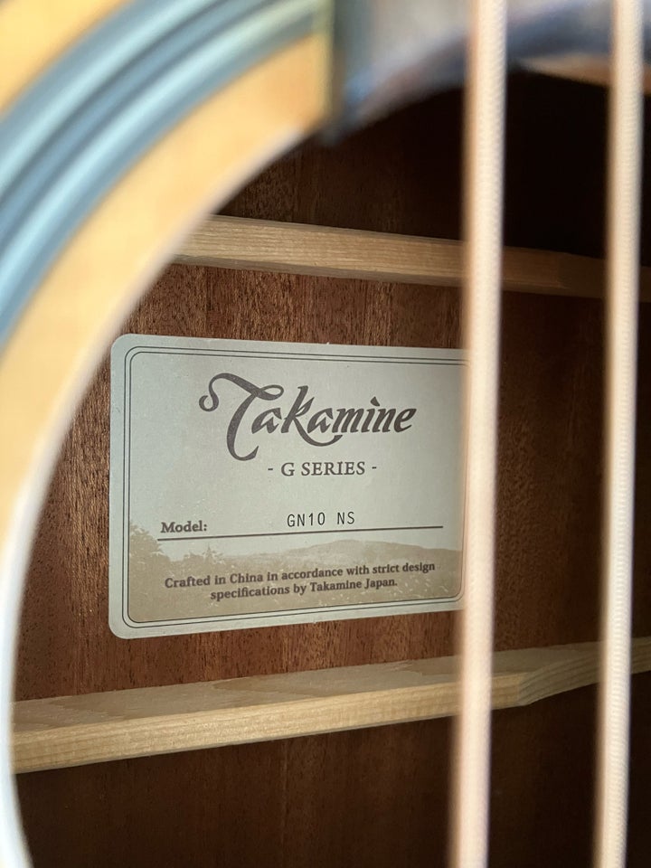 Guitar, Takamine GN10 NS