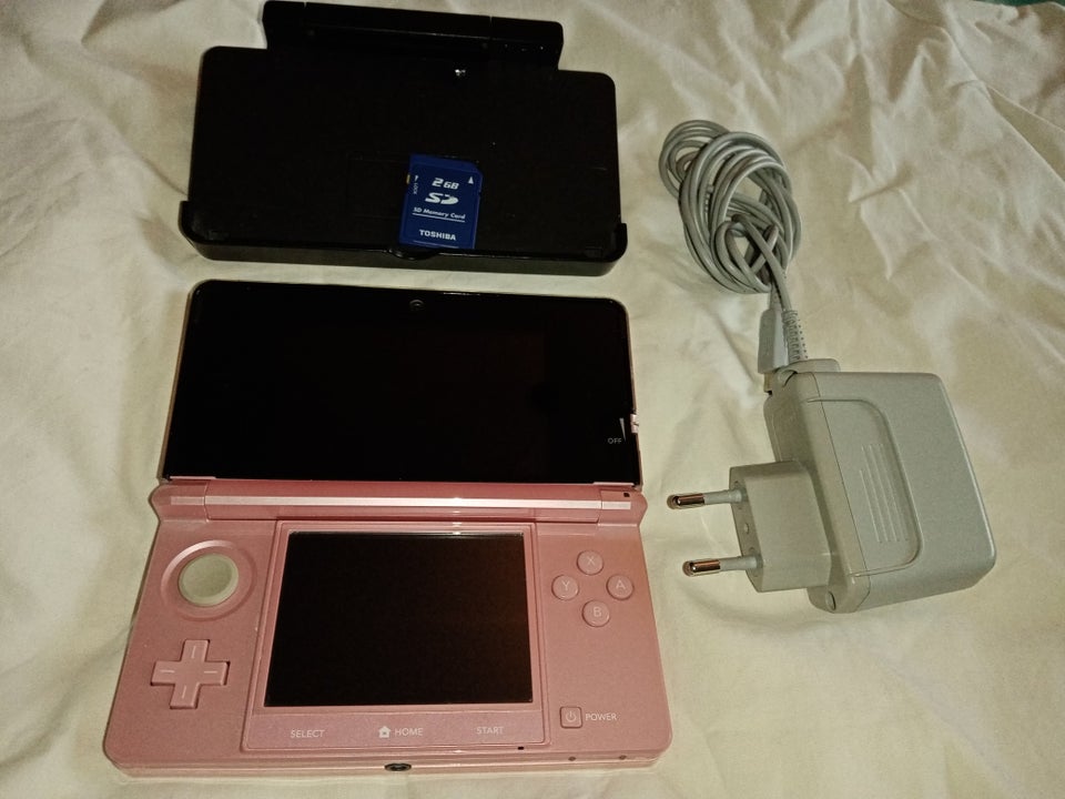 Nintendo DS Lite, 3 DS, God