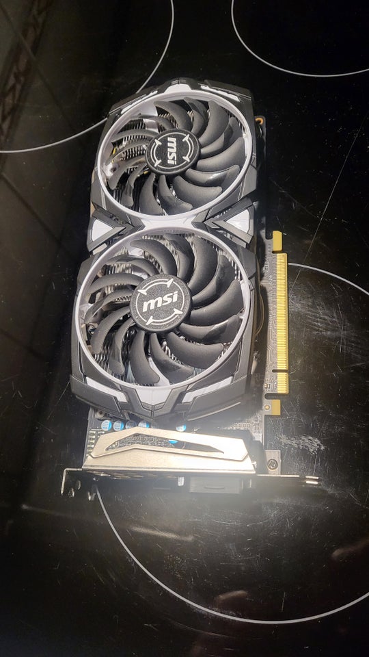 Radeon RX 570 ARMOR MSI, 4 GB GB RAM,