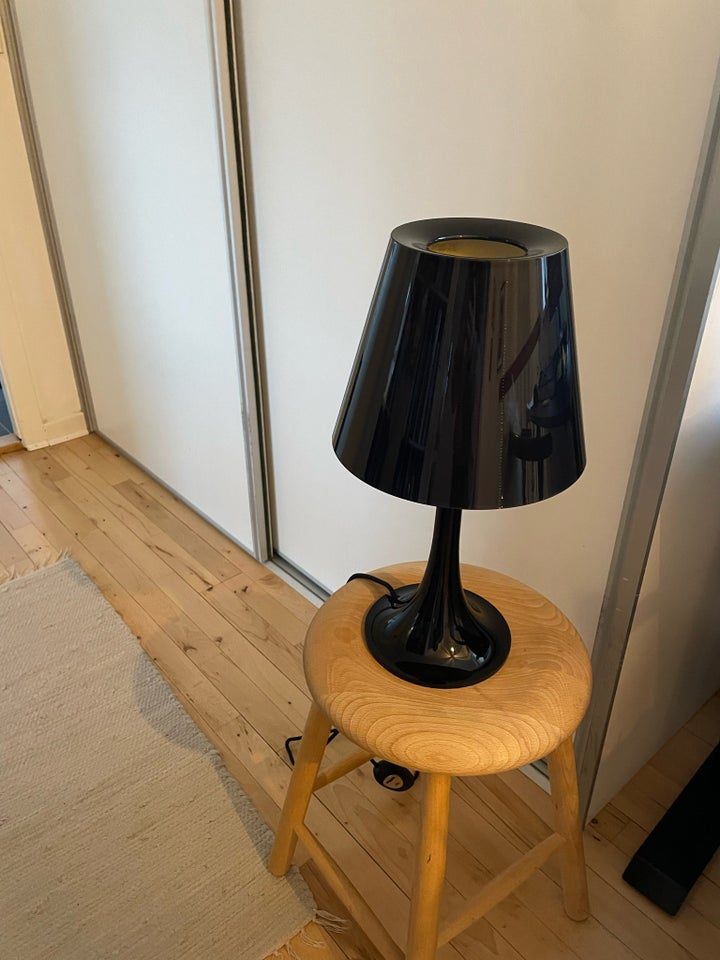 Lampe, FLOS Miss K