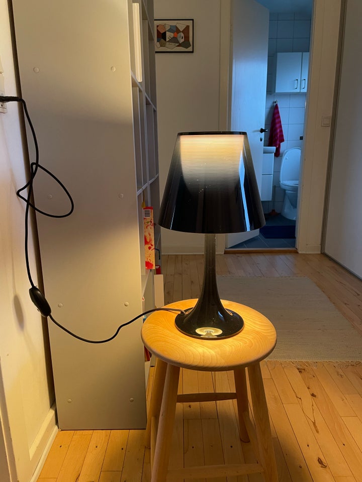 Lampe, FLOS Miss K